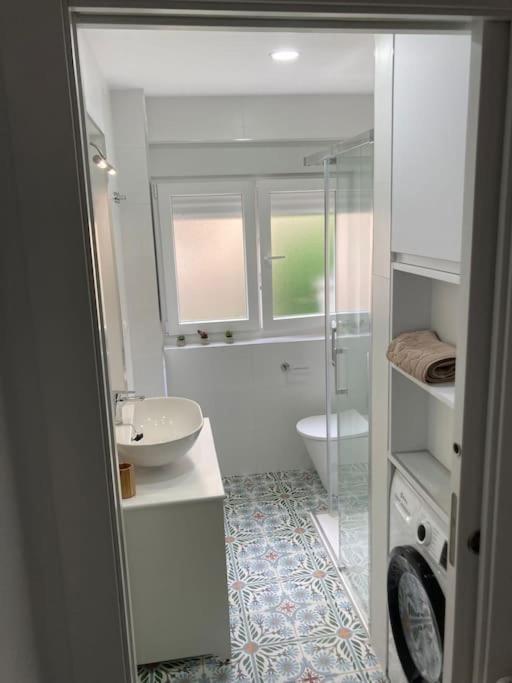 Piso Centrico Con Garaje Privado Gratis Apartment Santander Exterior photo